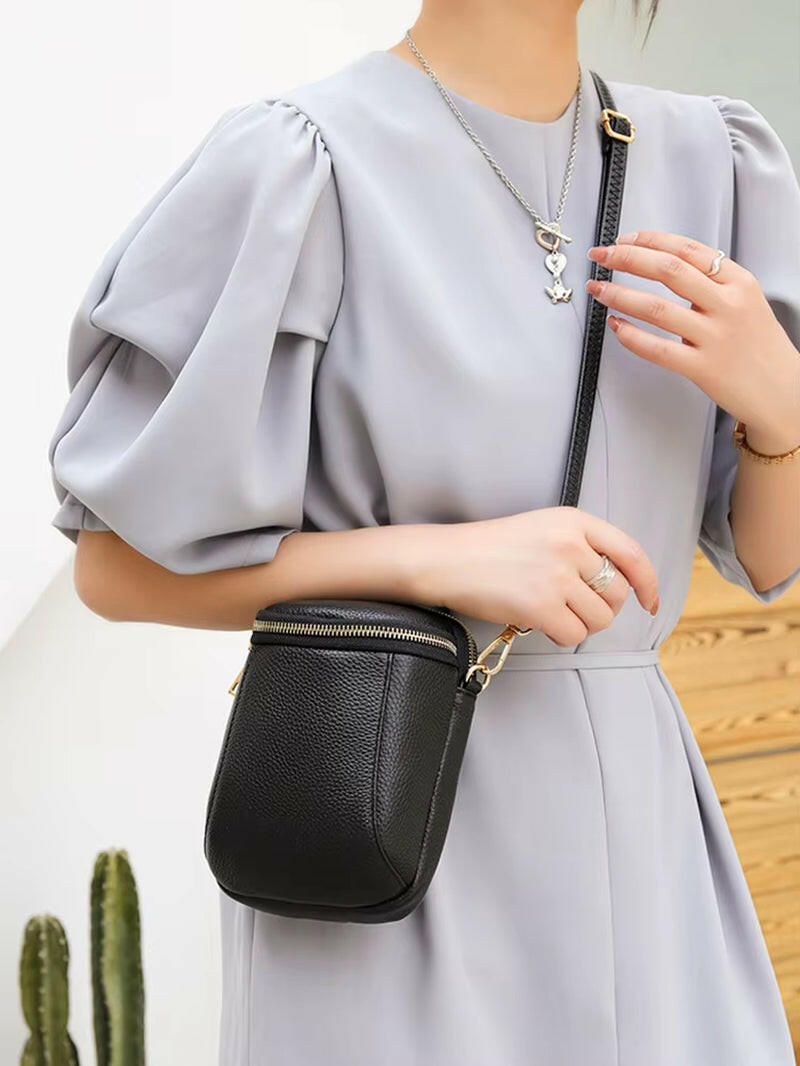 Genuine Leather Satchel Wallet Purse Lightweight Small Coin Pouch Adjustable Strap Solid Color Women Outdoor Dating Bag.