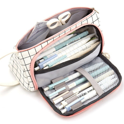 Angoo Large Capacity Pencil Case Cute Canvas Stationery Bag, Black White In The Palm, Daisy